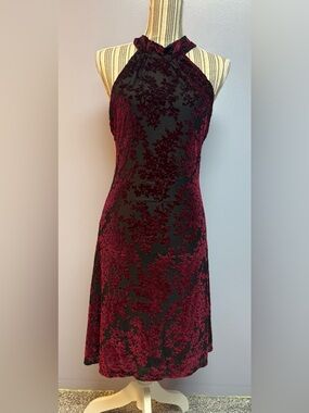 Dress the Population Women's Burgundy floral velour and Black Halter Dress M